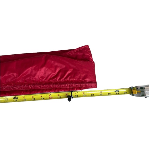 Moncler Down Filled Red Nylon Infiniti Scarf Wrap Scarf Red Winter Luxury - Picture 8 of 9